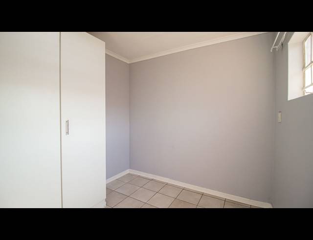 2 BEDROOM SECTIONAL TITLE FOR SALE IN SUNAIR PARK